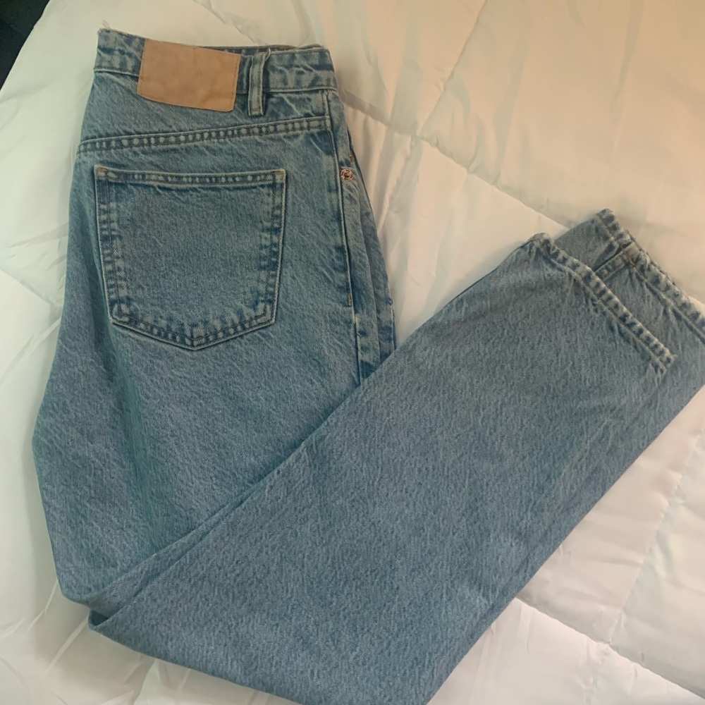 Zara High Waisted Crop Straight Leg Jeans